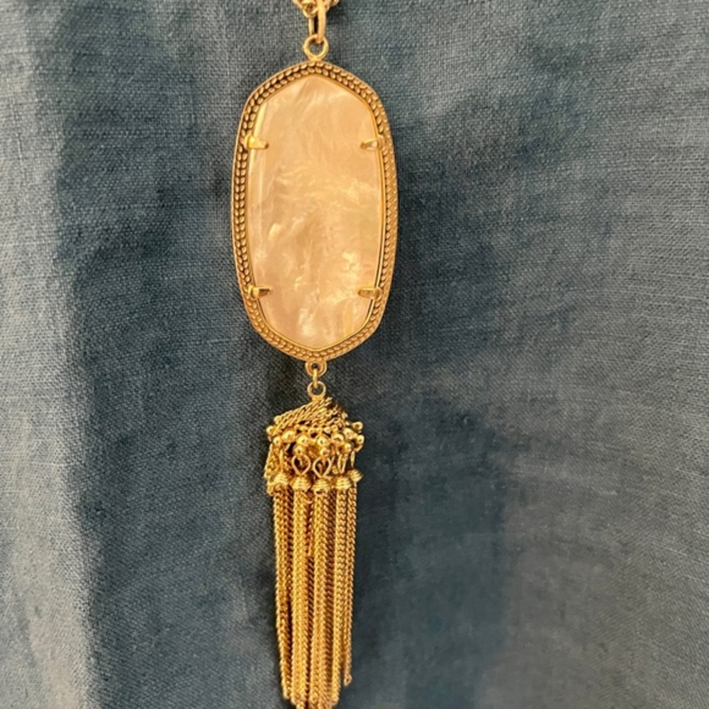 Kendall Scott necklace